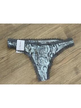 CALVIN KLEIN Women's Large Flirty Thong Panties in Gray & Blue Snakeskin Print